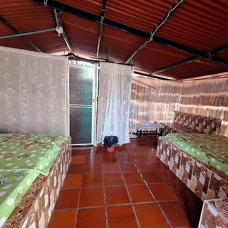 Alojamiento Casa De Campo Los Cactus Villavieja Exteriör bild
