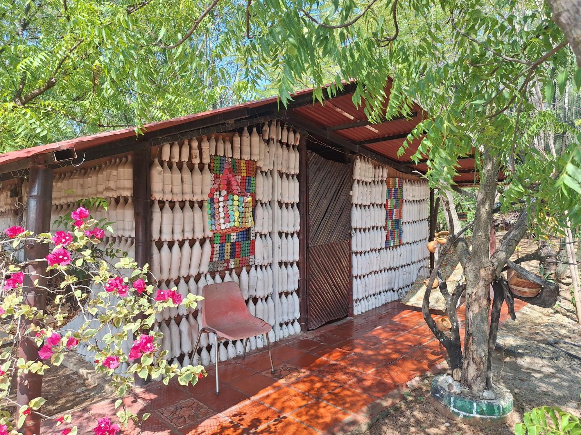 Alojamiento Casa De Campo Los Cactus Villavieja Exteriör bild