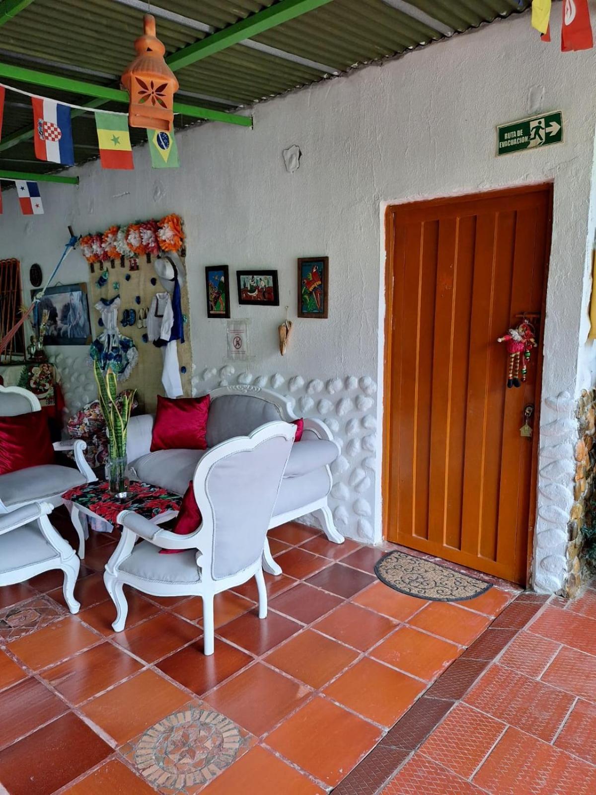 Alojamiento Casa De Campo Los Cactus Villavieja Exteriör bild
